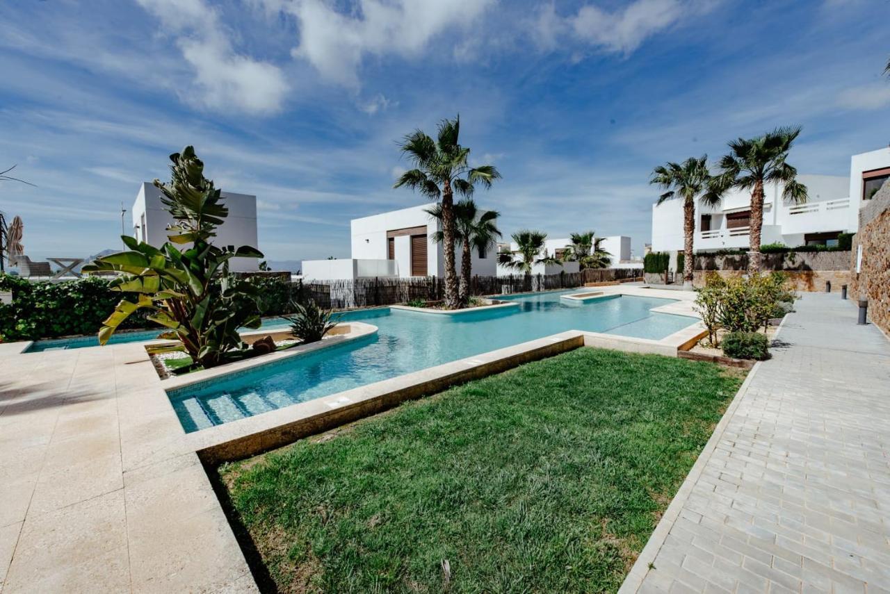 Casita Rosa La Finca Golf Algorfa อาลิกันเต ภายนอก รูปภาพ